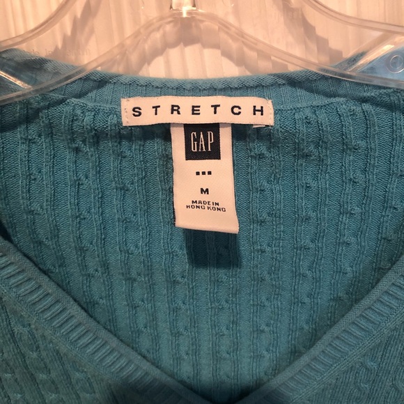 Gap V-Neck Sweater - Picture 2 of 4